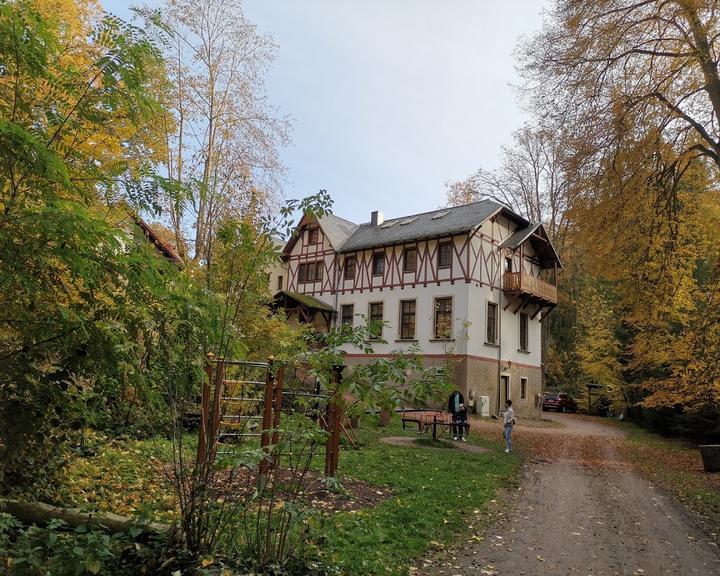 Land-gut-Hotel Waldgasthof Zur Margarethenmühle